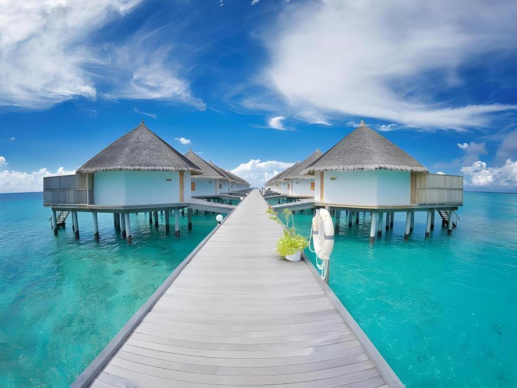 Angaga Island Resort And Spa Dış mekan fotoğraf