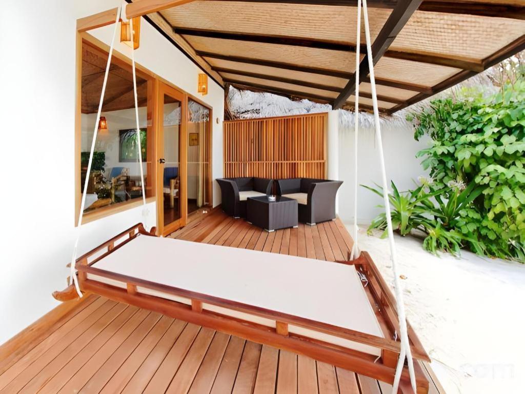 Angaga Island Resort And Spa Dış mekan fotoğraf