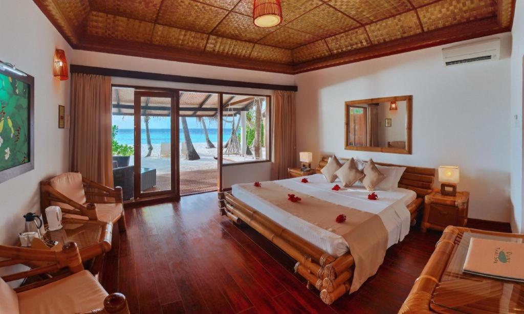 Angaga Island Resort And Spa Dış mekan fotoğraf
