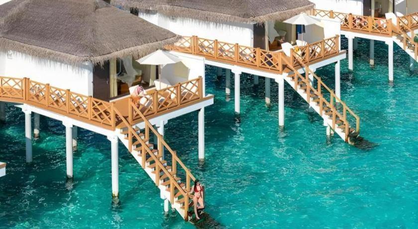 Angaga Island Resort And Spa Dış mekan fotoğraf